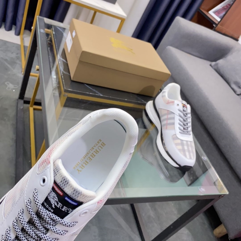 Burberry Sneakers